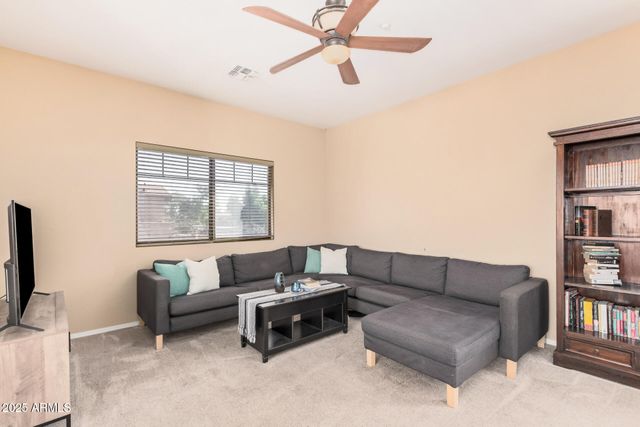 805 S SYCAMORE Street 203, Mesa, AZ 85202