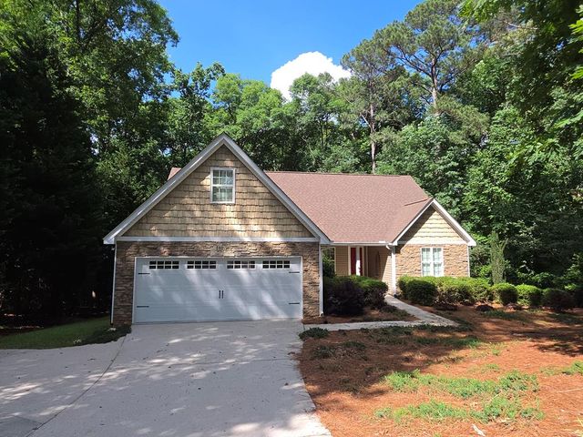 640 Lake Drive, Pine Mountain, GA 31822