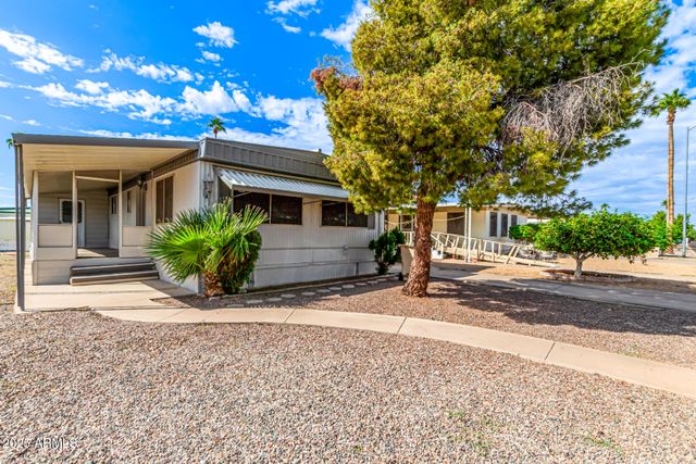 2650 W UNION HILLS Drive 112, Phoenix, AZ 85027