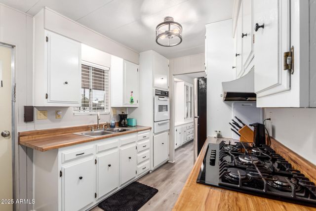 2650 W UNION HILLS Drive 112, Phoenix, AZ 85027