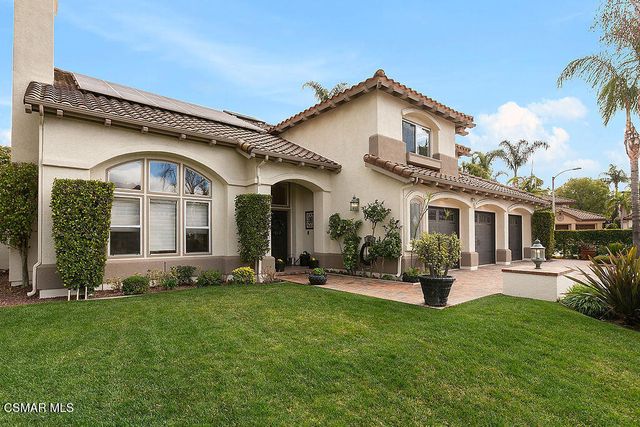 136 Heath Meadow Place, Simi Valley, CA 93065