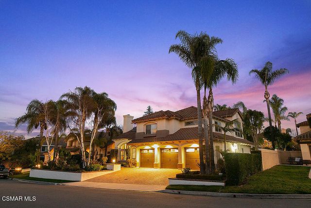 136 Heath Meadow Place, Simi Valley, CA 93065