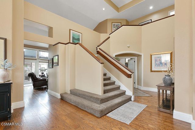 136 Heath Meadow Place, Simi Valley, CA 93065