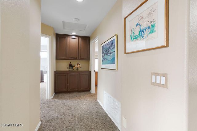 136 Heath Meadow Place, Simi Valley, CA 93065