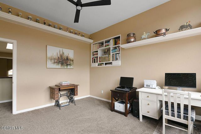 136 Heath Meadow Place, Simi Valley, CA 93065