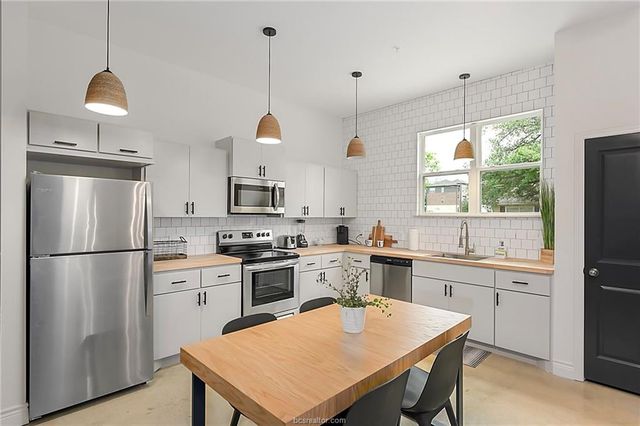 603 South Sims Avenue S 113, Bryan, TX 77803