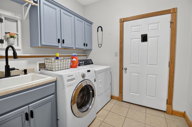 4745 N OLD BARCLAY RIDG RD, Columbia, MO 65202