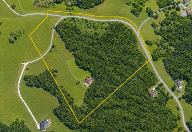 4745 N OLD BARCLAY RIDG RD, Columbia, MO 65202