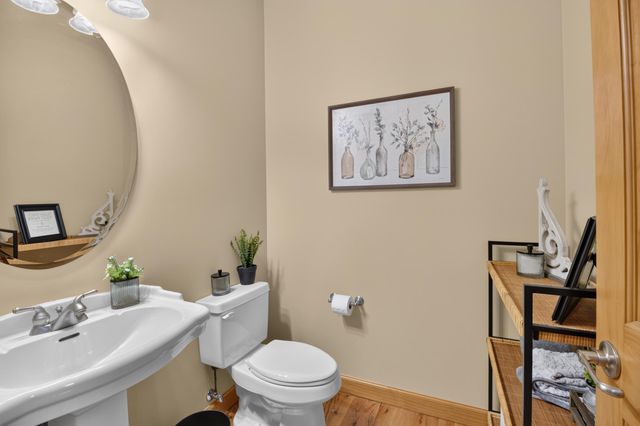 4745 N OLD BARCLAY RIDG RD, Columbia, MO 65202