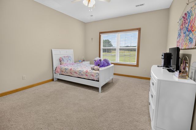 4745 N OLD BARCLAY RIDG RD, Columbia, MO 65202