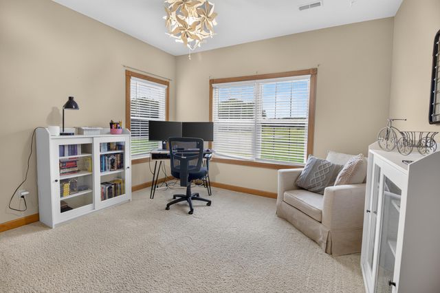 4745 N OLD BARCLAY RIDG RD, Columbia, MO 65202