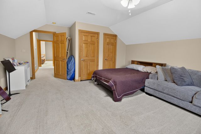 4745 N OLD BARCLAY RIDG RD, Columbia, MO 65202