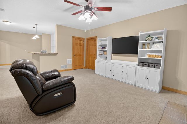4745 N OLD BARCLAY RIDG RD, Columbia, MO 65202