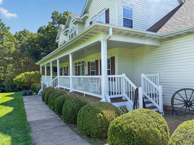 4745 N OLD BARCLAY RIDG RD, Columbia, MO 65202