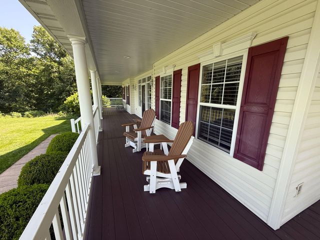 4745 N OLD BARCLAY RIDG RD, Columbia, MO 65202