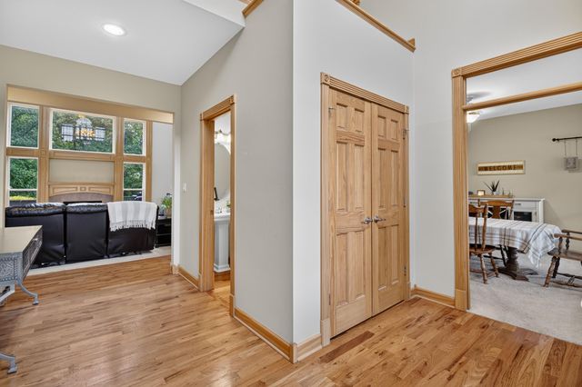 4745 N OLD BARCLAY RIDG RD, Columbia, MO 65202