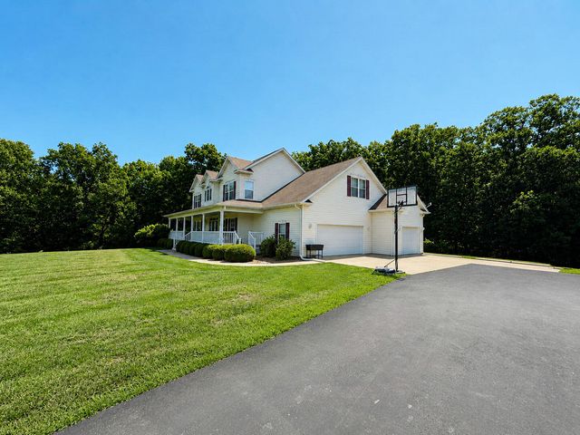 4745 N OLD BARCLAY RIDG RD, Columbia, MO 65202