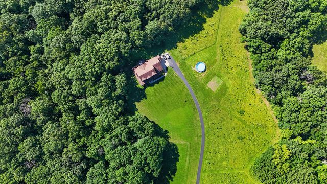 4745 N OLD BARCLAY RIDG RD, Columbia, MO 65202