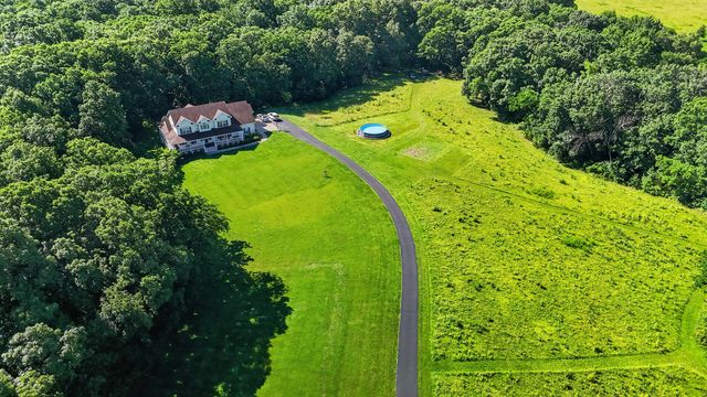 4745 N OLD BARCLAY RIDG RD, Columbia, MO 65202