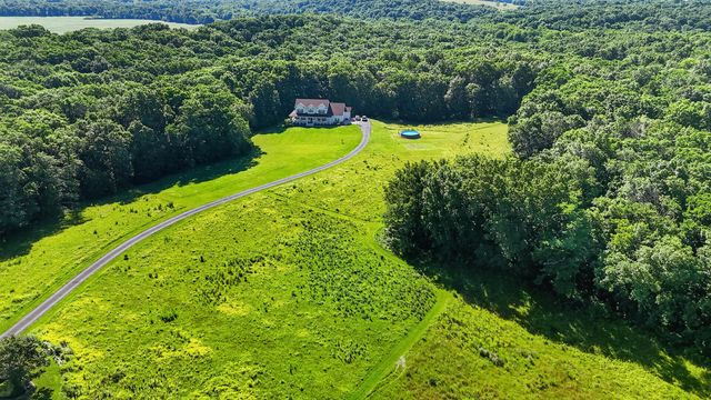 4745 N OLD BARCLAY RIDG RD, Columbia, MO 65202