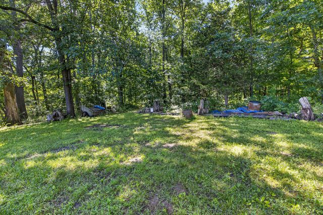 4745 N OLD BARCLAY RIDG RD, Columbia, MO 65202