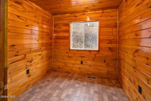 941 W Richmondville Road, Seward, NY 12043