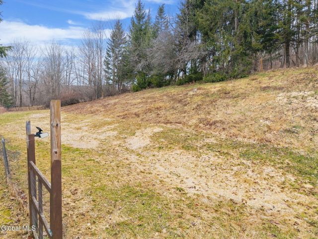 941 W Richmondville Road, Seward, NY 12043