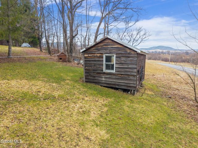 941 W Richmondville Road, Seward, NY 12043