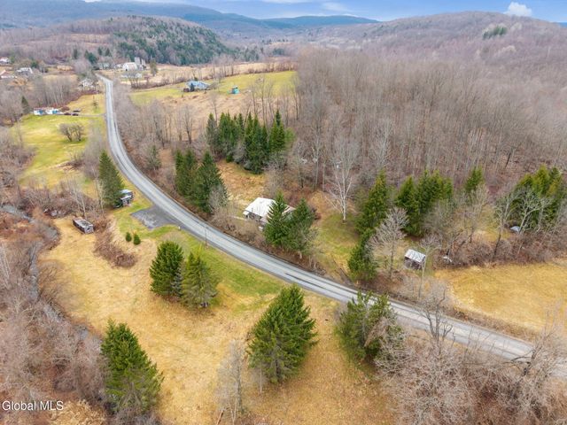 941 W Richmondville Road, Seward, NY 12043