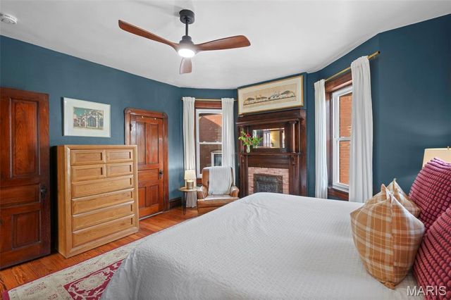 3650 Juniata Street, St Louis, MO 63116