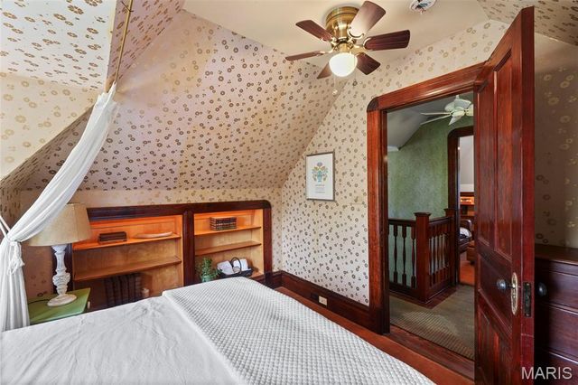 3650 Juniata Street, St Louis, MO 63116