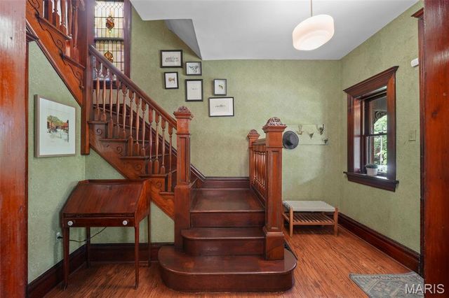 3650 Juniata Street, St Louis, MO 63116