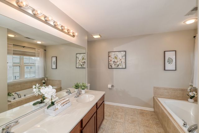 1123 Sears Circle, Elburn, IL 60119