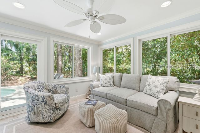 7 Wildwood Ct, Hilton Head Island, SC 29928