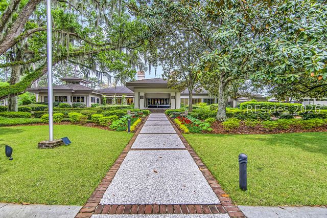 7 Wildwood Ct, Hilton Head Island, SC 29928