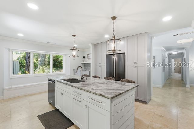7 Wildwood Ct, Hilton Head Island, SC 29928