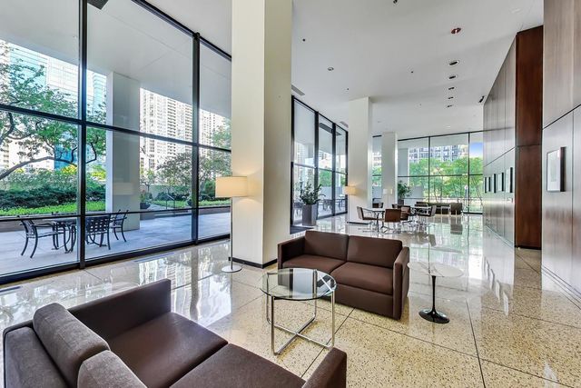360 E Randolph Street 2506, Chicago, IL 60601