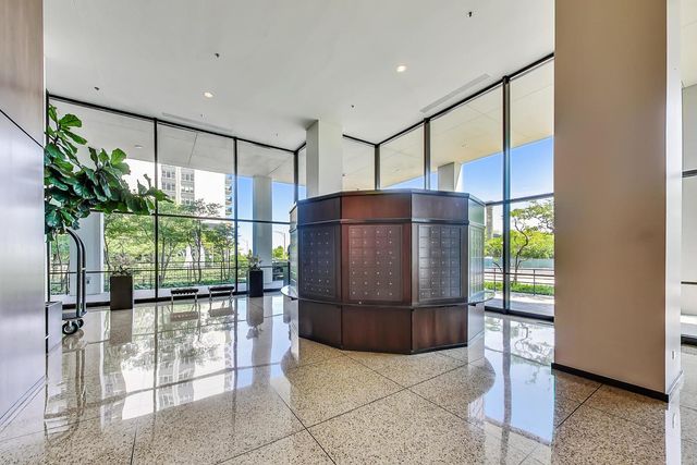 360 E Randolph Street 2506, Chicago, IL 60601