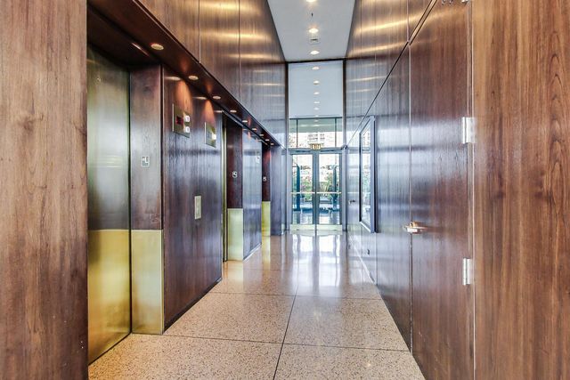 360 E Randolph Street 2506, Chicago, IL 60601