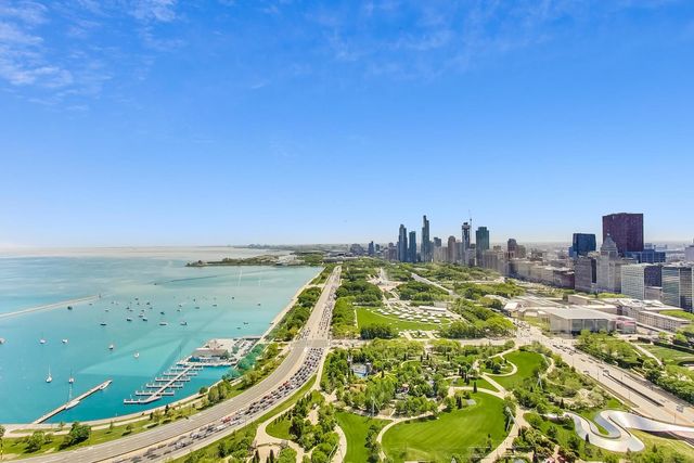 360 E Randolph Street 2506, Chicago, IL 60601