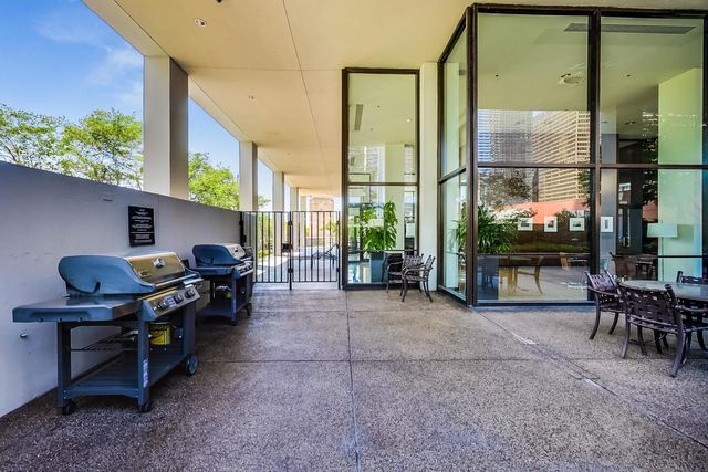 360 E Randolph Street 2506, Chicago, IL 60601