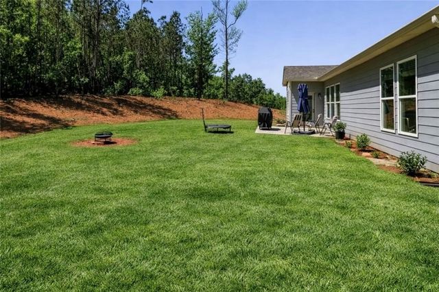 588 Scout Hut Road, Danielsville, GA 30633