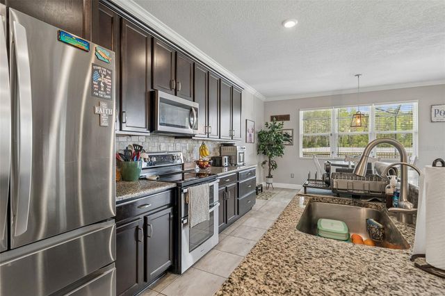 12312 LAKE BLVD, New Port Richey, FL 34655