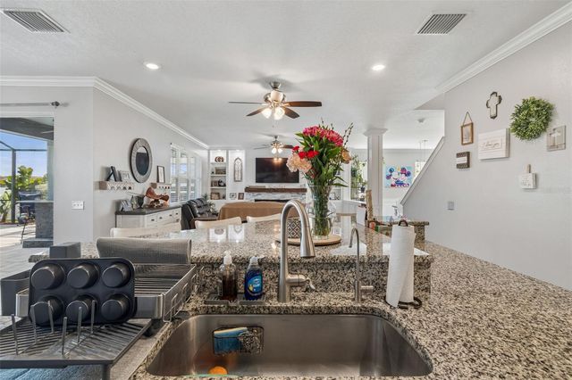 12312 LAKE BLVD, New Port Richey, FL 34655