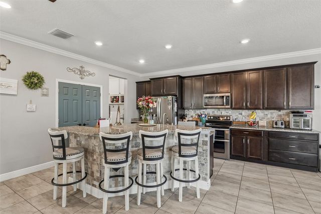 12312 LAKE BLVD, New Port Richey, FL 34655