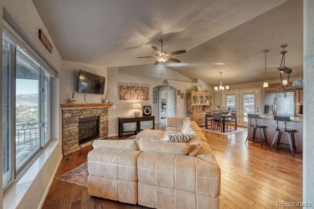 1117 Caliente Lane, Poncha Springs, CO 81242