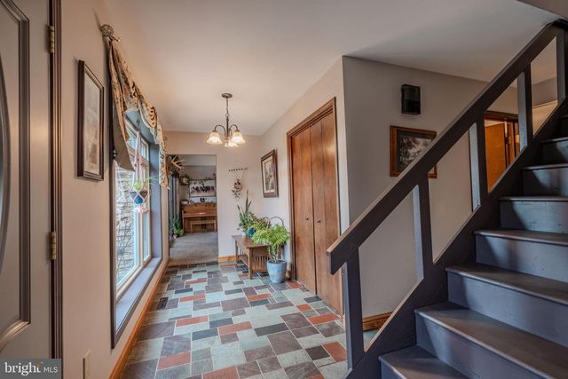 338 CULP RD, Sunbury, PA 17801