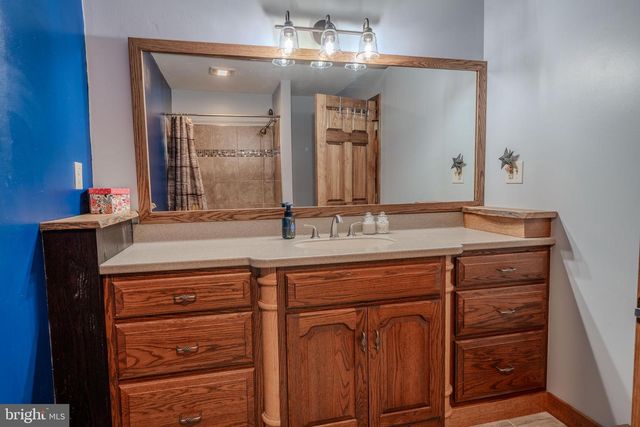 338 CULP RD, Sunbury, PA 17801