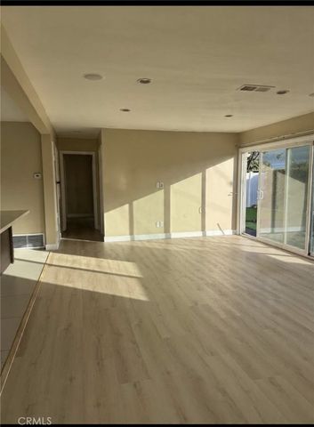 10002 St Stephen, Cypress, CA 90630