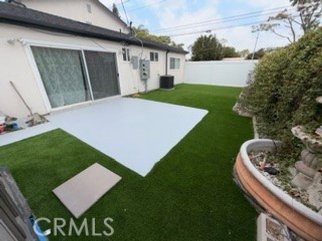 10002 St Stephen, Cypress, CA 90630
